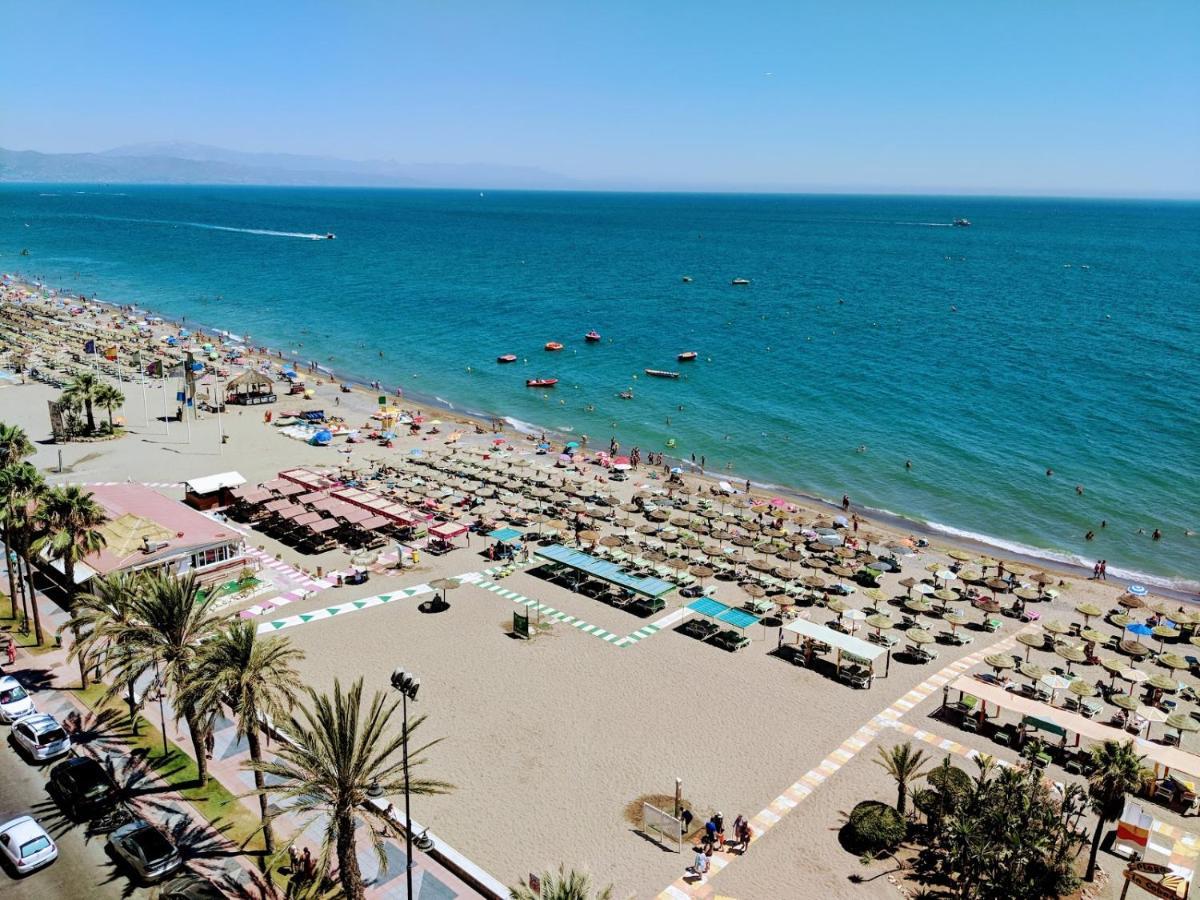Urban&Vacay! Suite - Torremolinos City Centre ภายนอก รูปภาพ